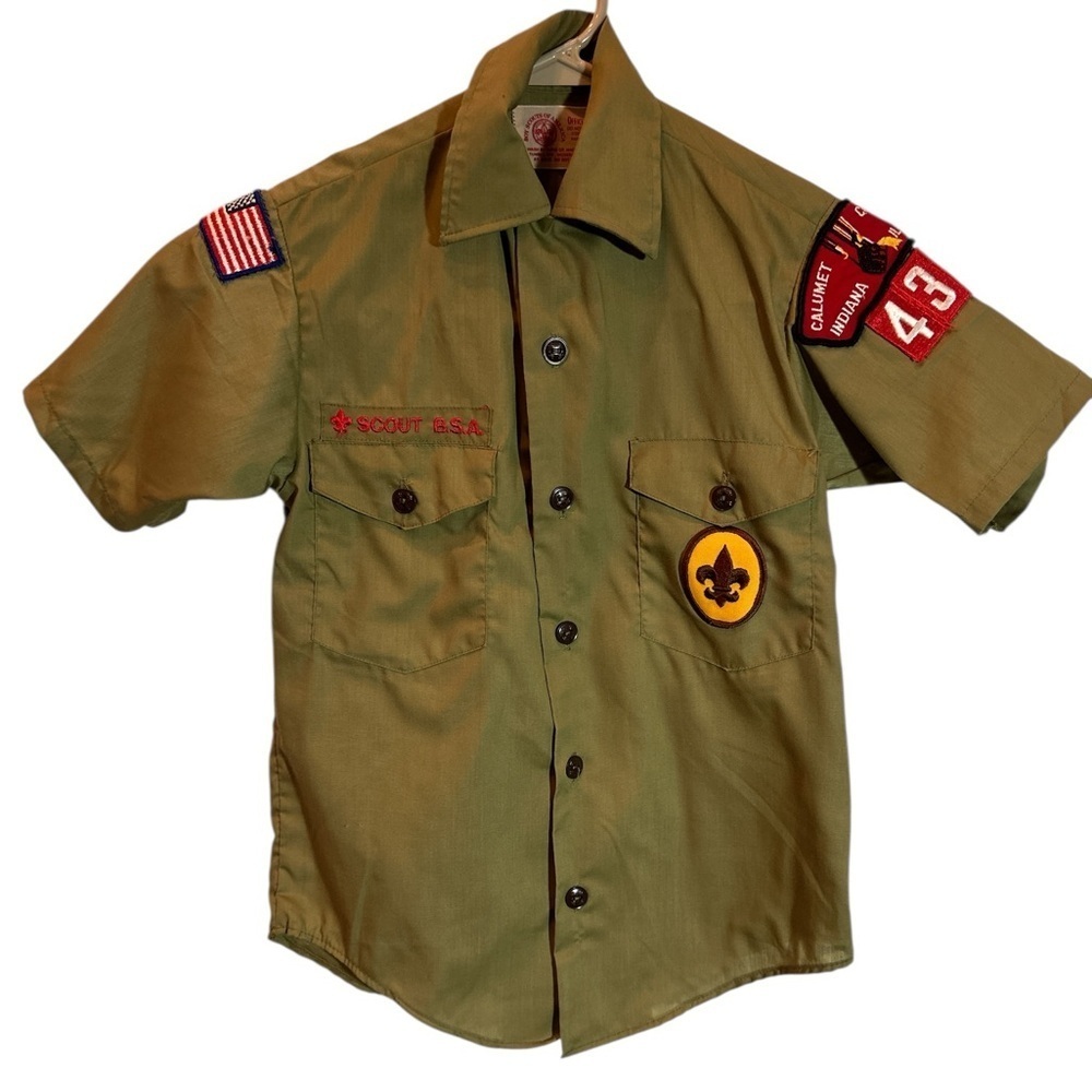 VINTAGE Boy Scouts of America Shirt Youth Medium Green USA Indiana Illinois READ